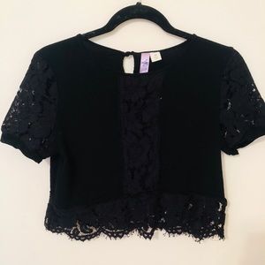 Black lace sleeve/ trip crop top